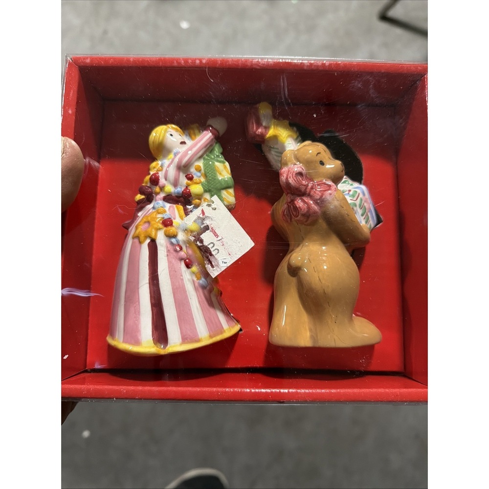 Nikko Christmas Ceramic 3D‎ Doll and Bear Salt and Pepper Shakers Set in Box